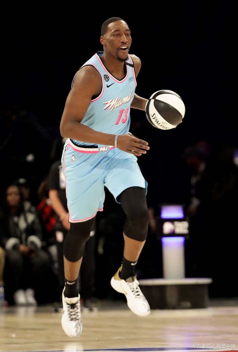 包含勇士球星三分绝杀，全场观众热烈欢呼，表示所有其实一下我的这是.的词条-视频直播